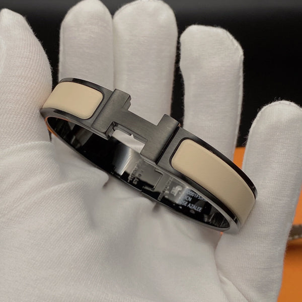 シャイニージュエリー Hブレスレット 12mm ブラックベージュ セラミック