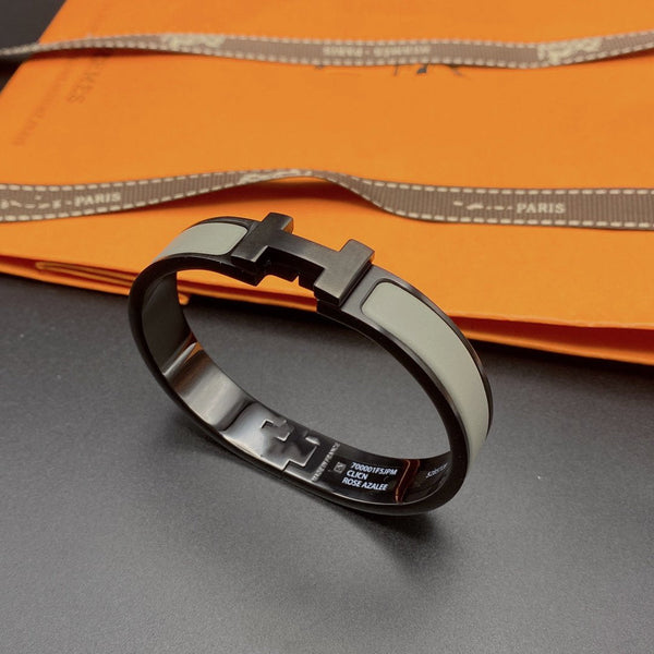 シャイニージュエリーCLIC HM SO ブラックグレーブレスレット