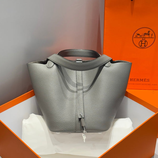 PICOTIN LOCK 22 IN GREY ETAIN CALFSKIN SILVER HARDWARE